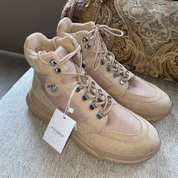 Pull&Bear Shoes - Pull & Bear Sneaker Mountain Boot